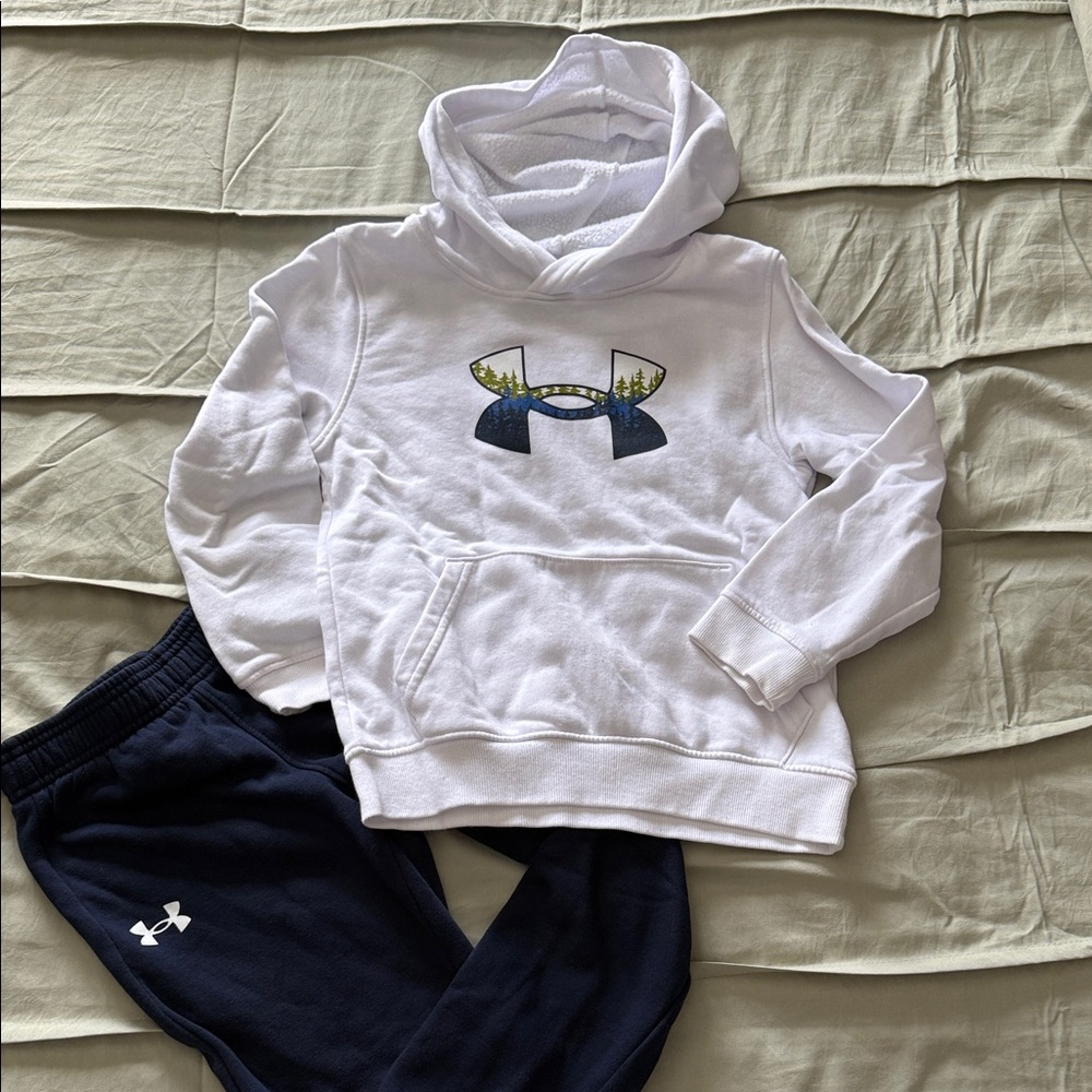 Under Armour Kids set White Hoodie and pants with Logo